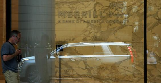Merrill Lynch's Q2 Client Acquisitions Benefited from Banking Crisis 