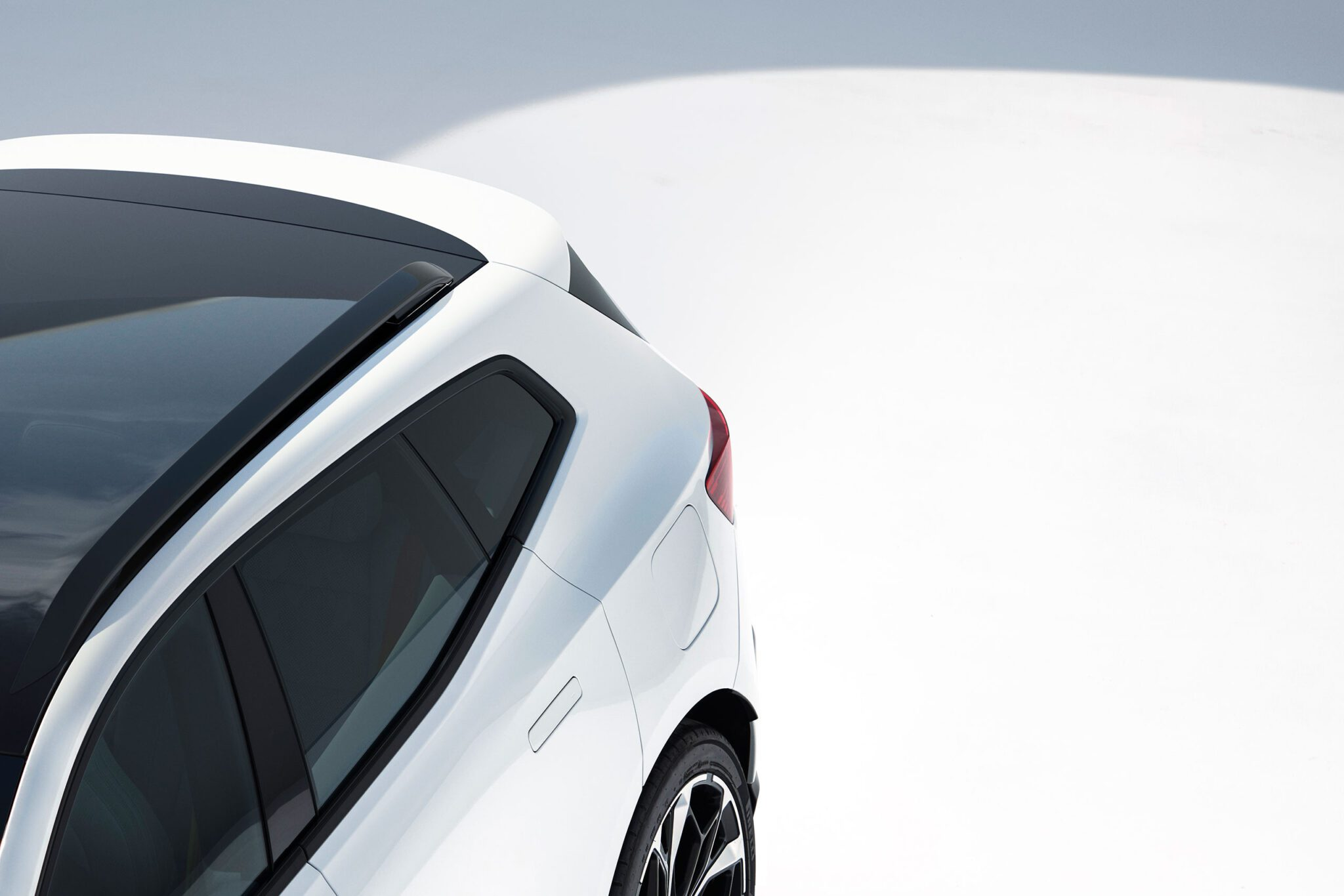 Polestar 4 gains SUV variant ahead of September launch