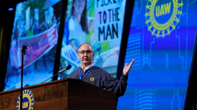 The UAW Won't Endorse Biden for Reelection (for Now)