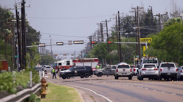 8 Dead After SUV Driver Runs Over Crowd at Bus Stop on Texas Border (Update)