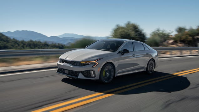 2025 Kia K5 Gets A More Powerful Base Engine, New Looks