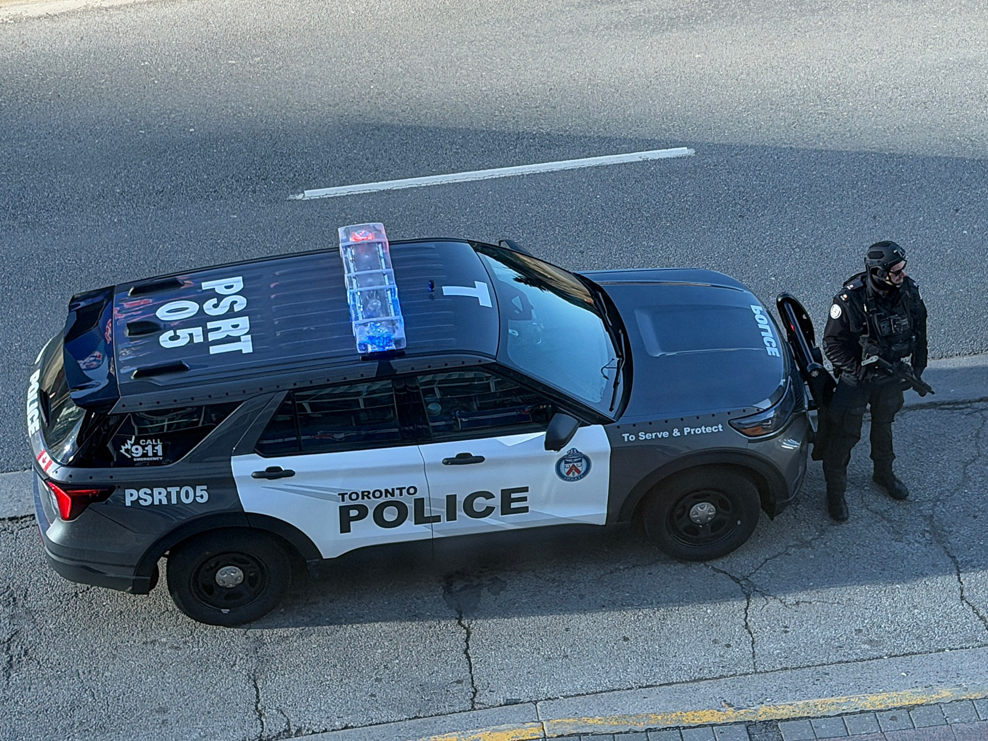 Canadian police officer, suspect among three dead in Montreal shooting