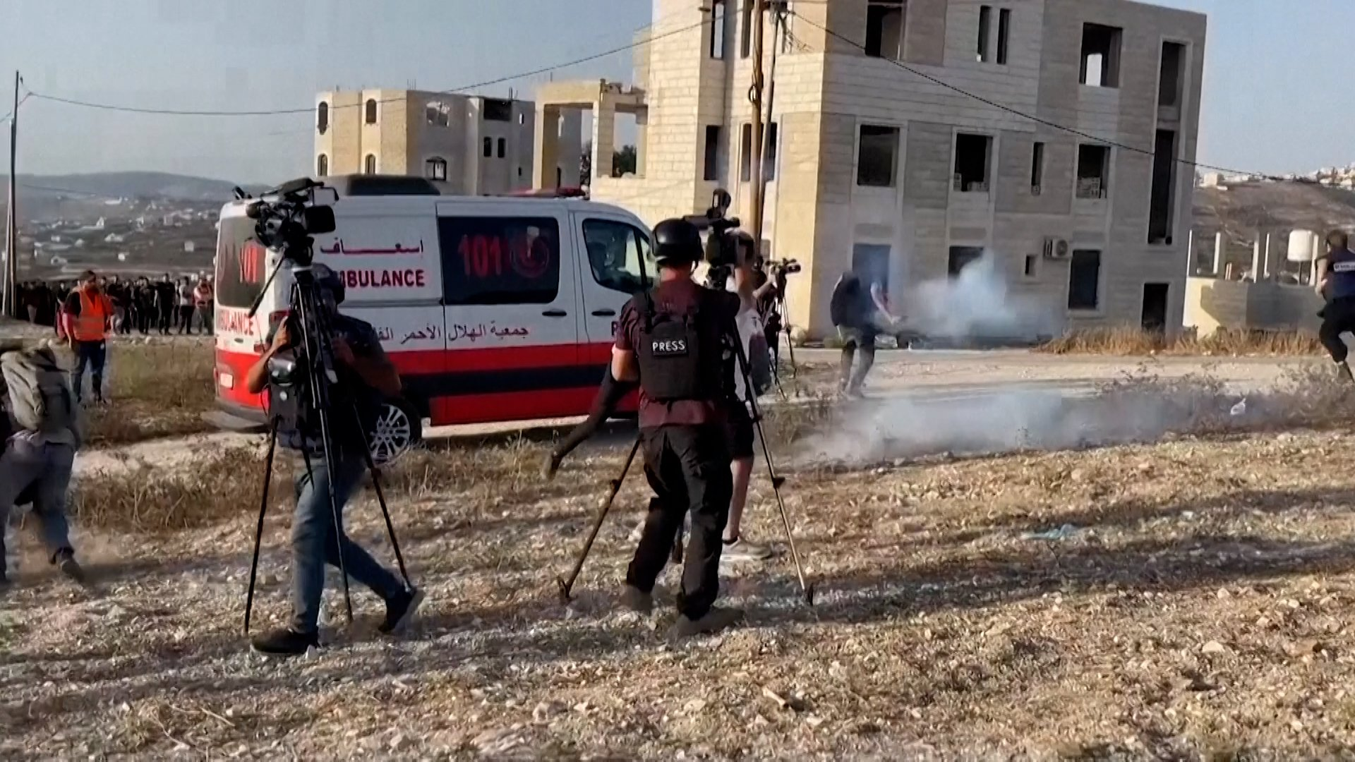 Israeli forces tear gas journalists reporting Nablus shootout