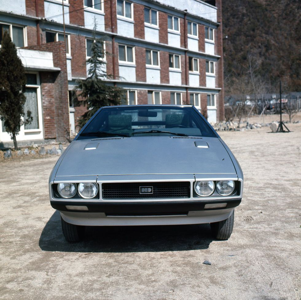 Hyundai to Remake a Lost 1974 Concept Car with Giugiaro's Help