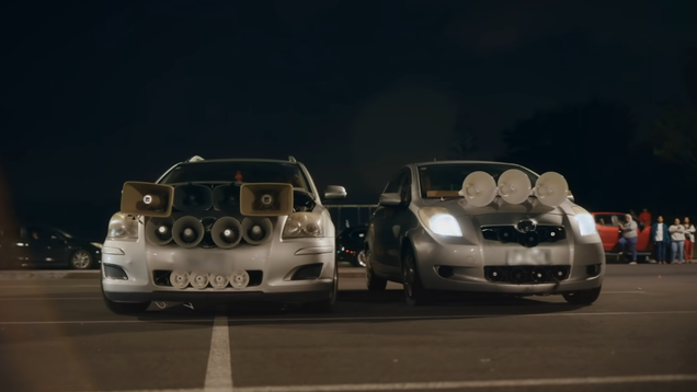 Car Enthusiasts In New Zealand Are Blaring Celine Dion Songs In 'Siren Battles'