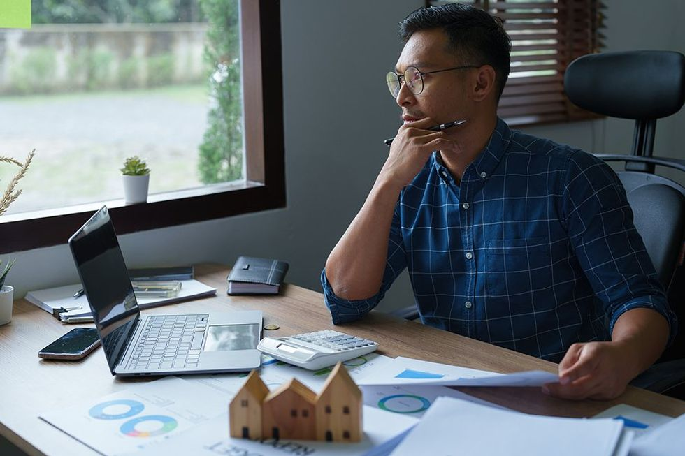 How To Create Your First Budget: Making Breakthrough Habits