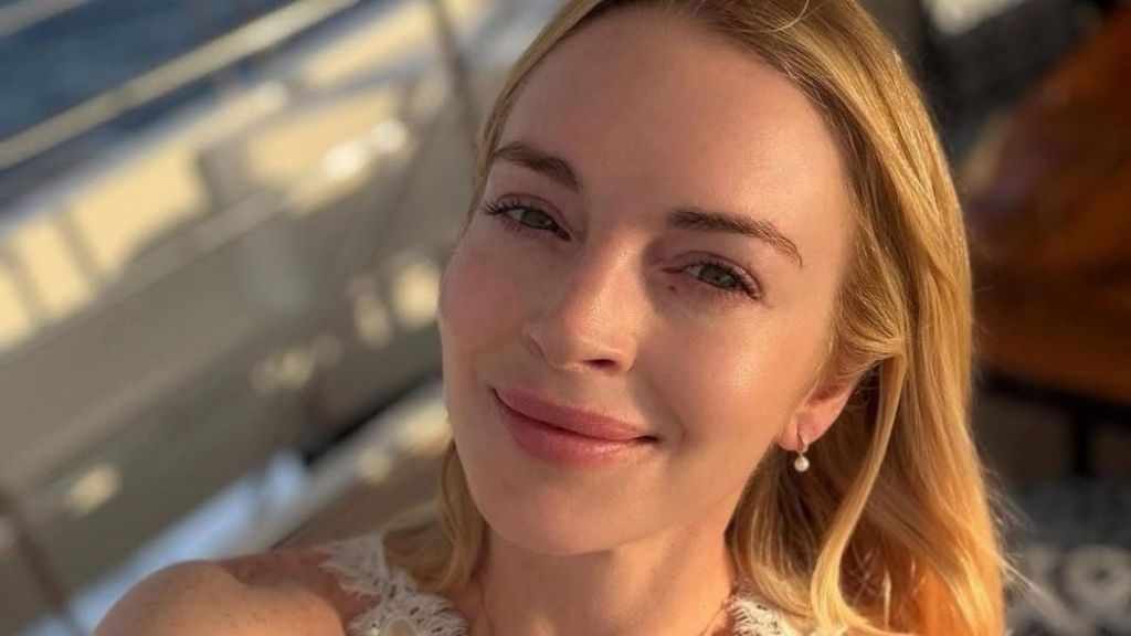 Lindsay Lohan’s Top Is So See-Through, Her Sports Bra Peeks Through