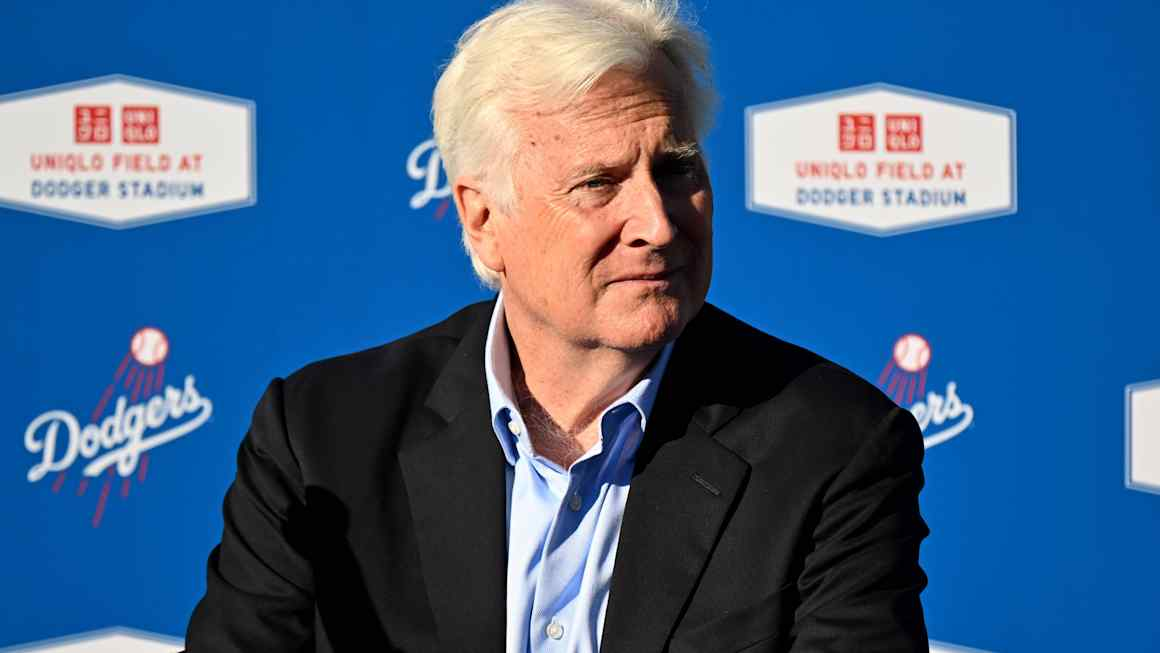 Mark Walter sought loan from Apollo backed by Lakers stake