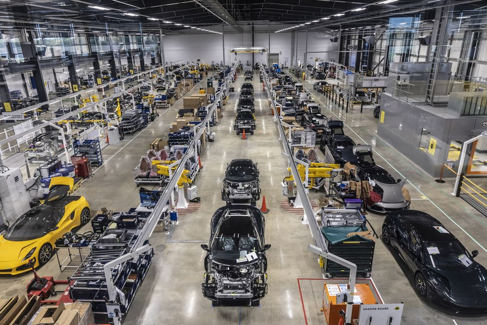 Britain’s Auto Industry Is Down but Not Out