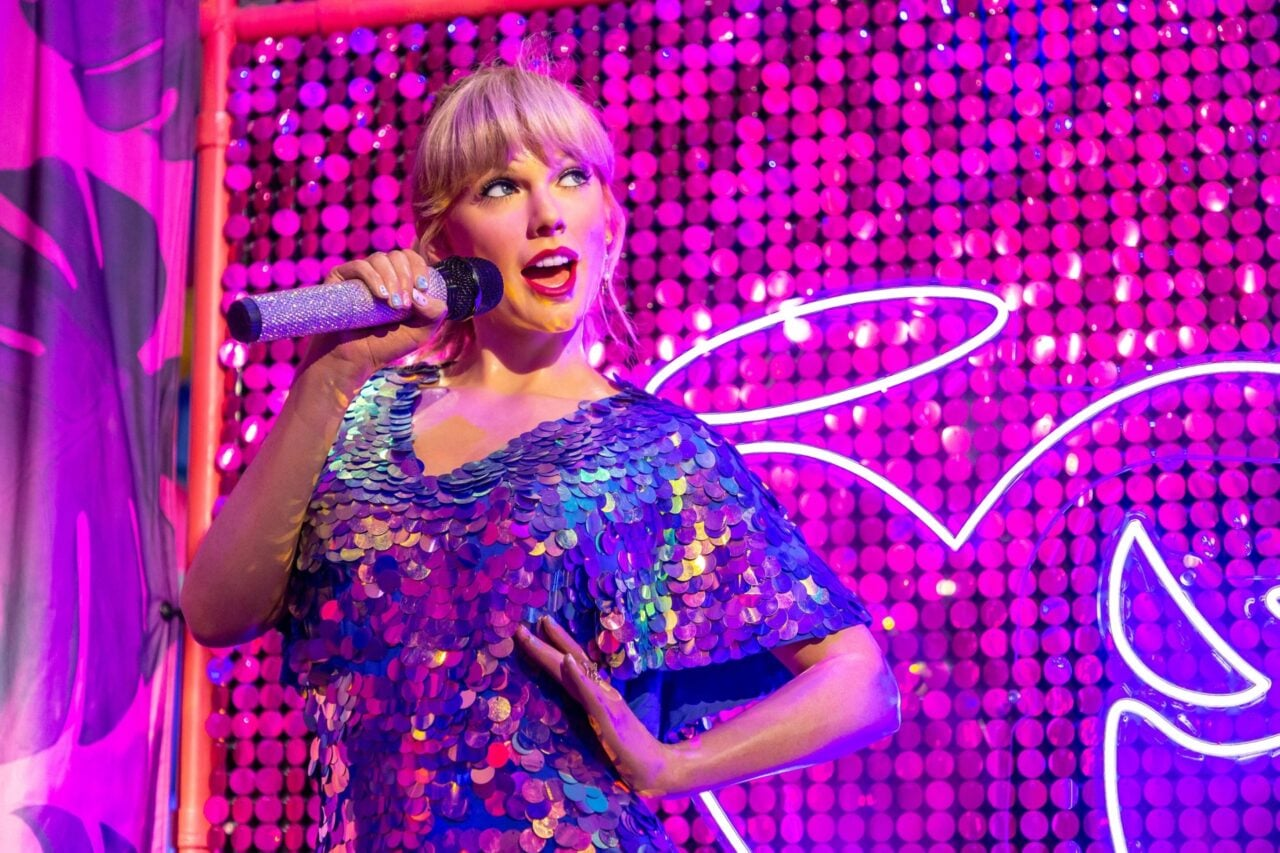 Taylor Swift Chose the Stupidest Place in the World to Have a Secret Wedding