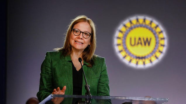 Big Three CEOs Make 300 Times What Their Workers Make, Most Other Big Companies Aren't As Bad