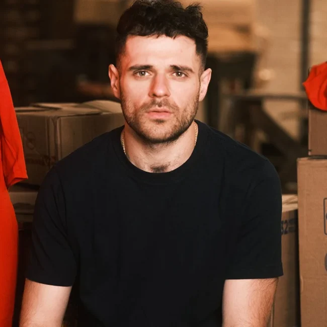 Queerguru’s Robert Malcolm’s 5 Star review of Frank Murdocco in ‘SUBLIMATION’  @ ‘Edinburgh Fringe Festival’