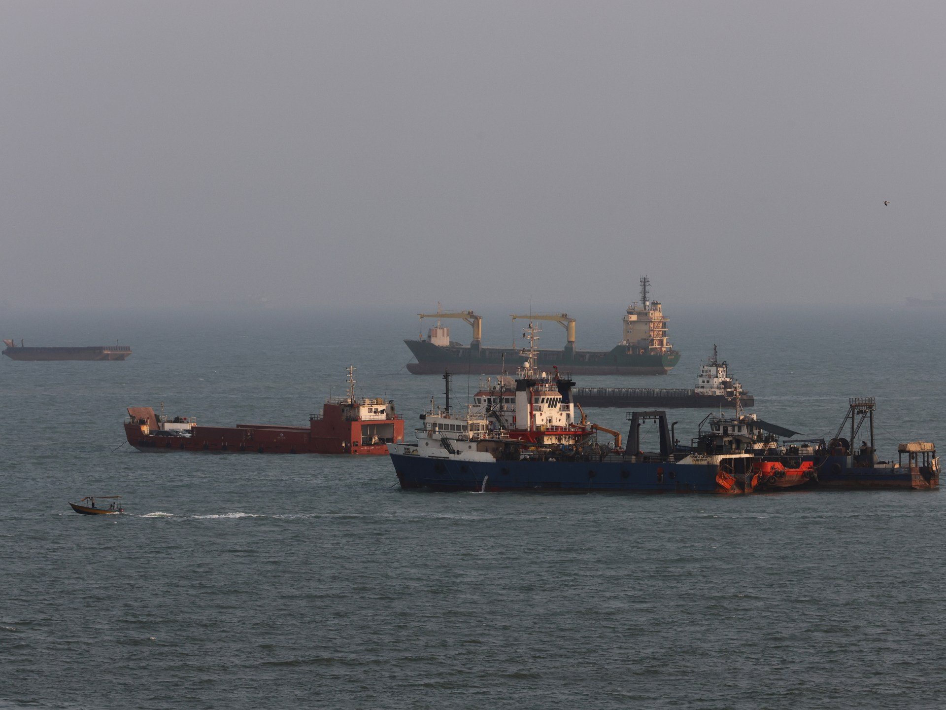 Iran grants permission for some Iraqi oil tankers to pass through Hormuz