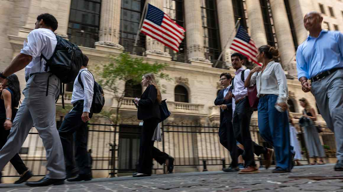 Leopold Aschenbrenner vows to ‘fight another day’ after fund plunges 67% in July