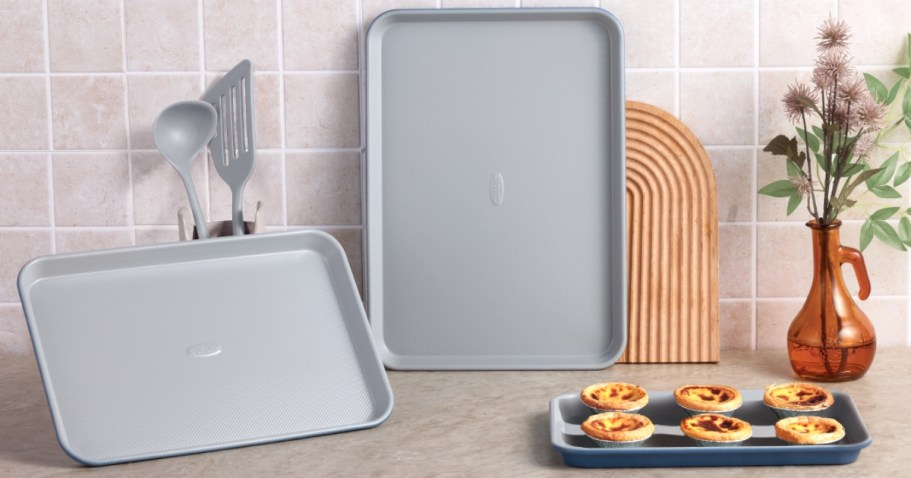 CAROTE 3-Piece Baking Sheet Set Only $19.97 on Amazon (Reg. $40)