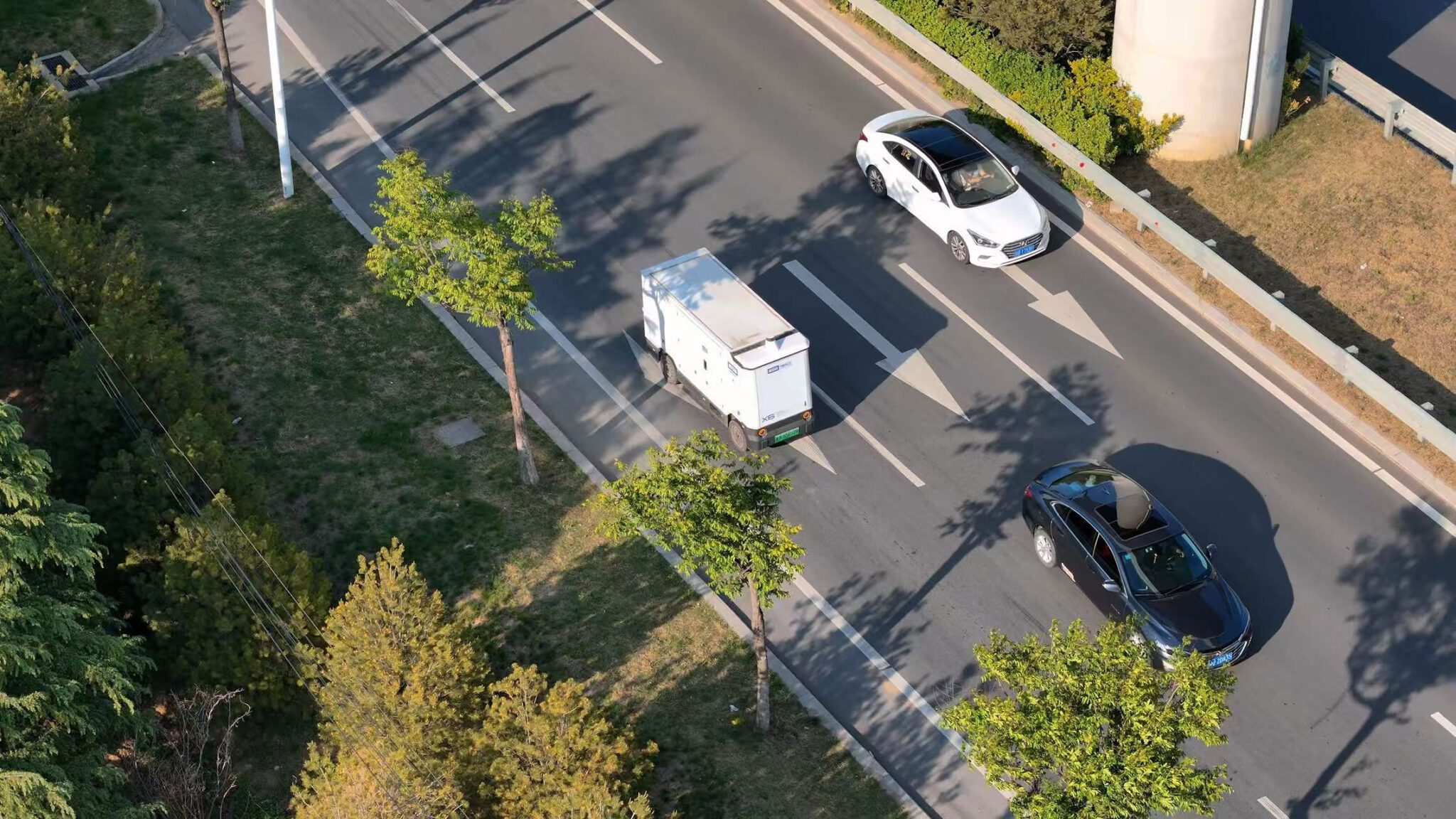 Neolix targets European retail with autonomous delivery