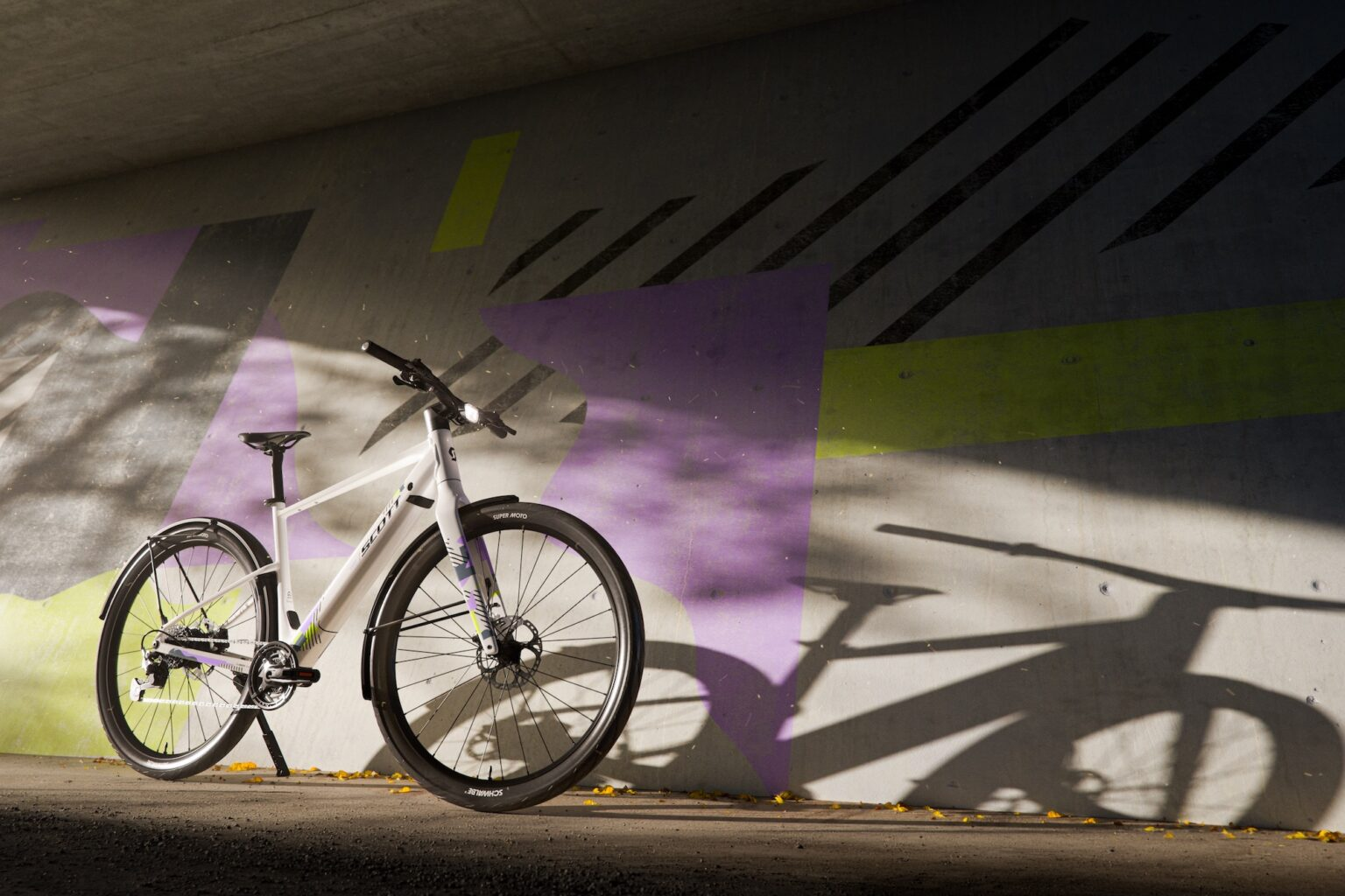 Scott Enters the Urban/Commuter Market with New Sweep e-Bikes