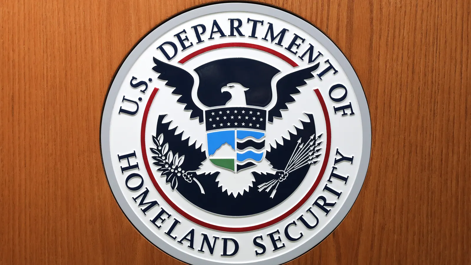 DHS to propose end of 60-day grace period for H-1B visa holders