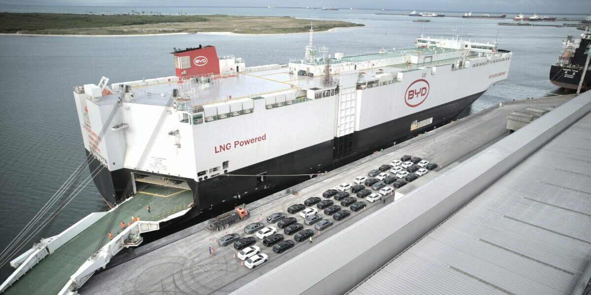 European light vehicle makers face long-term structural risk