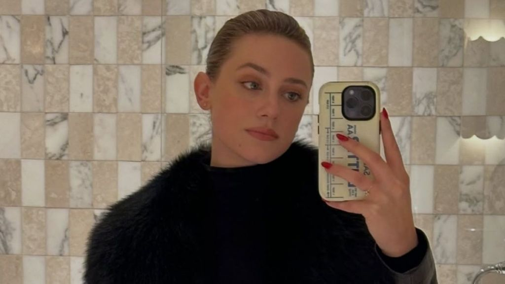 Lili Reinhart’s Red-Hot Valentino Dress Gets a Huge Back Cutout for ELLE