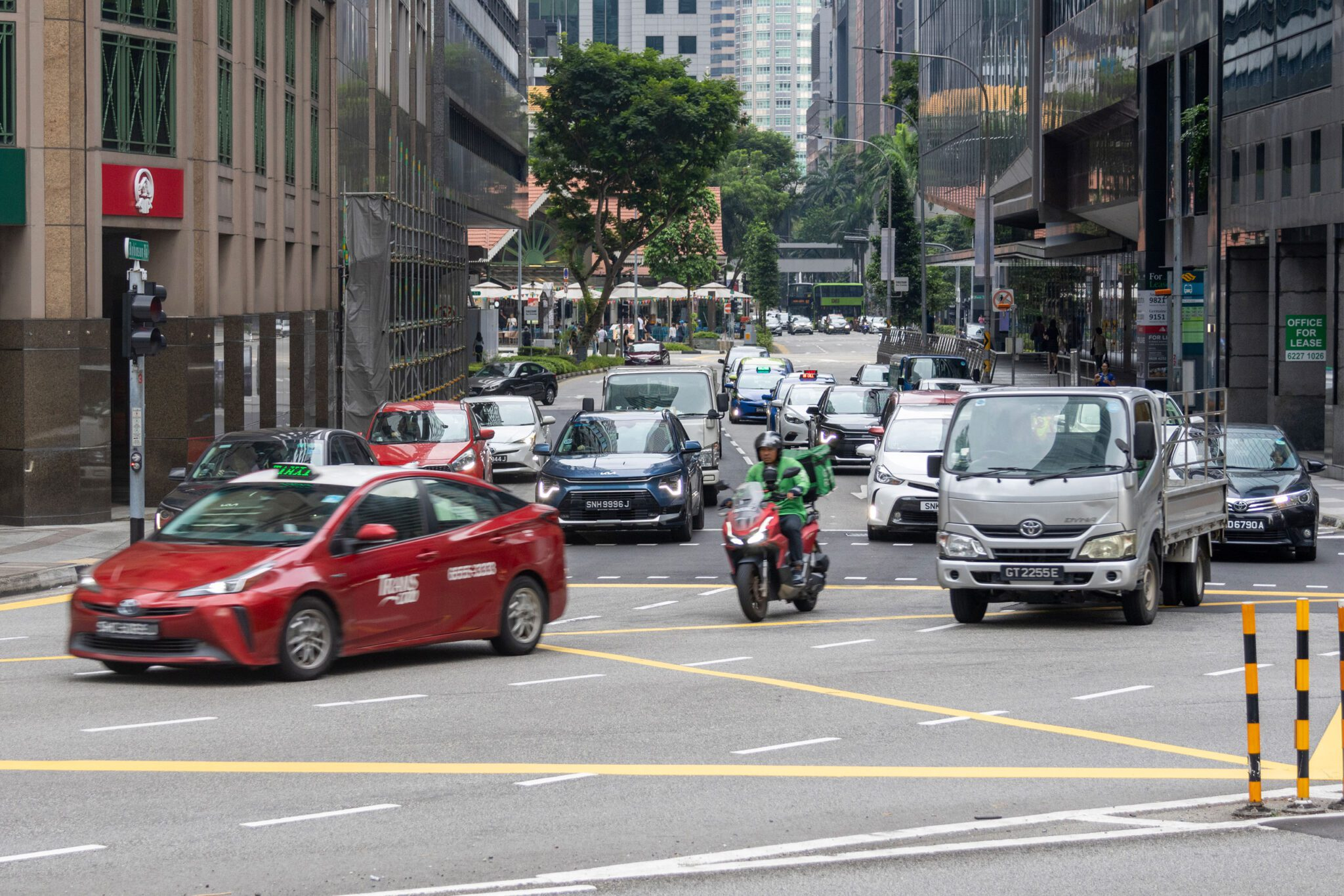 Singapore weighs single COE pool for car ownership