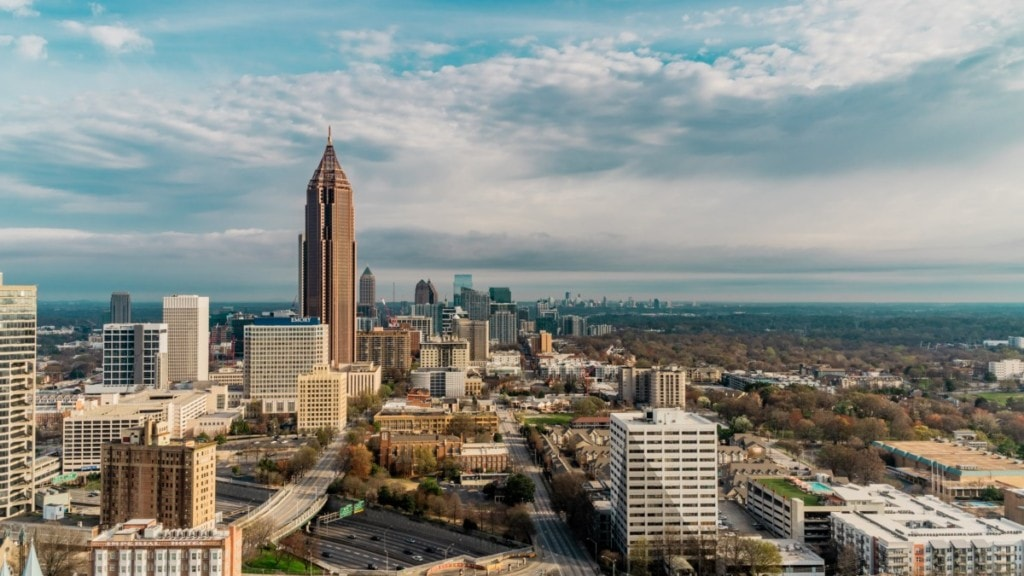 12 Popular Atlanta Neighborhoods: Where to Live in Atlanta in 2023