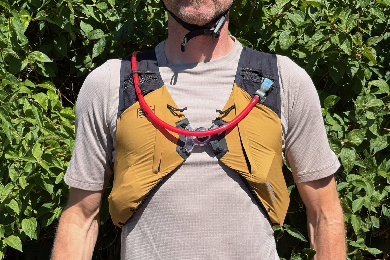USWE Vest VST Review: A Stable, Body-Hugging Hydration Vest with a Multi-Sport Design