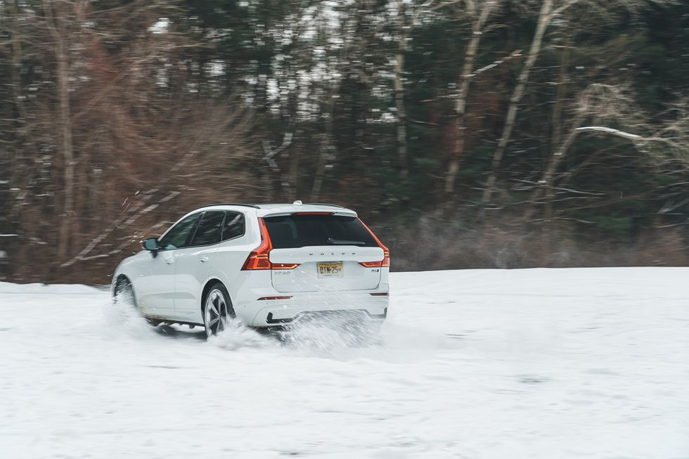 Tested: 2022 Volvo XC60 Inches toward Electrification