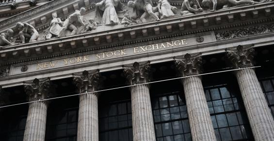 Wall Street Fund Giants Face Headache as Indexes Dump Russia