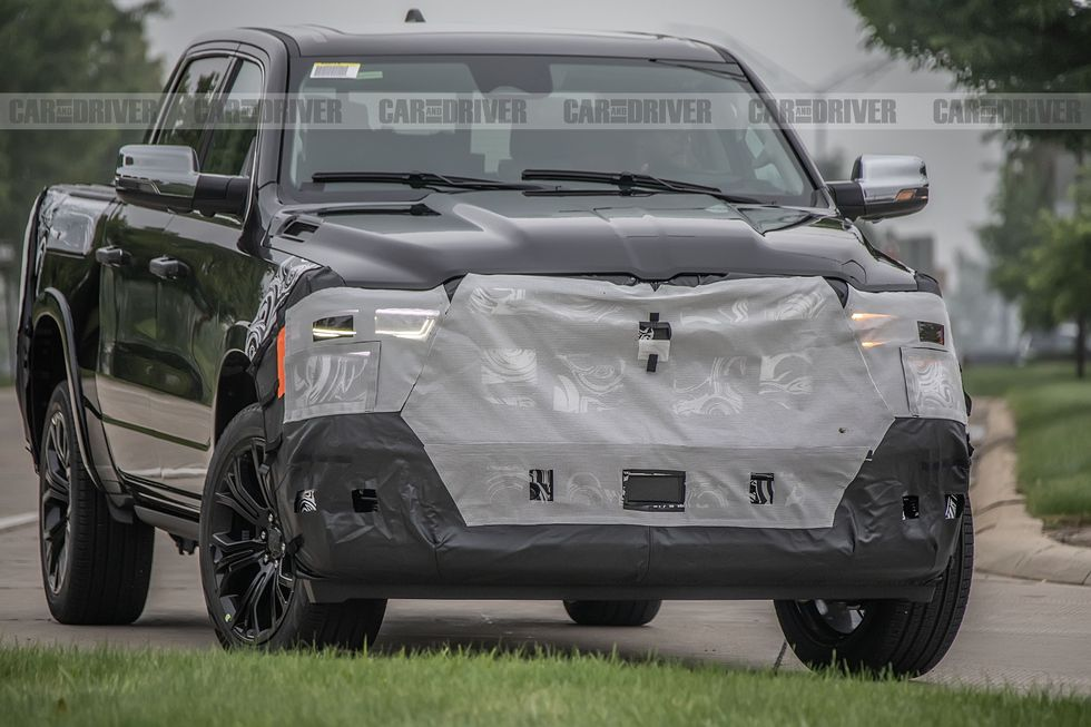 2025 Ram 1500 Spied with Likely Cosmetic Updates