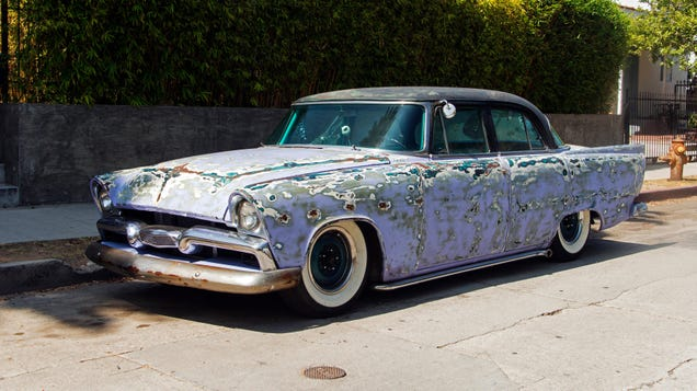 Which Family Member Is Bringing The Worst Car To Thanksgiving?