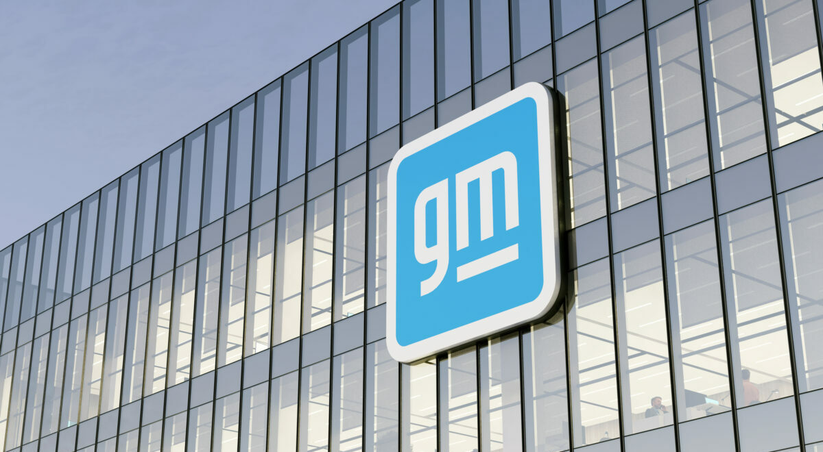Canada’s Unifor, GM reach a deal that follows Ford template