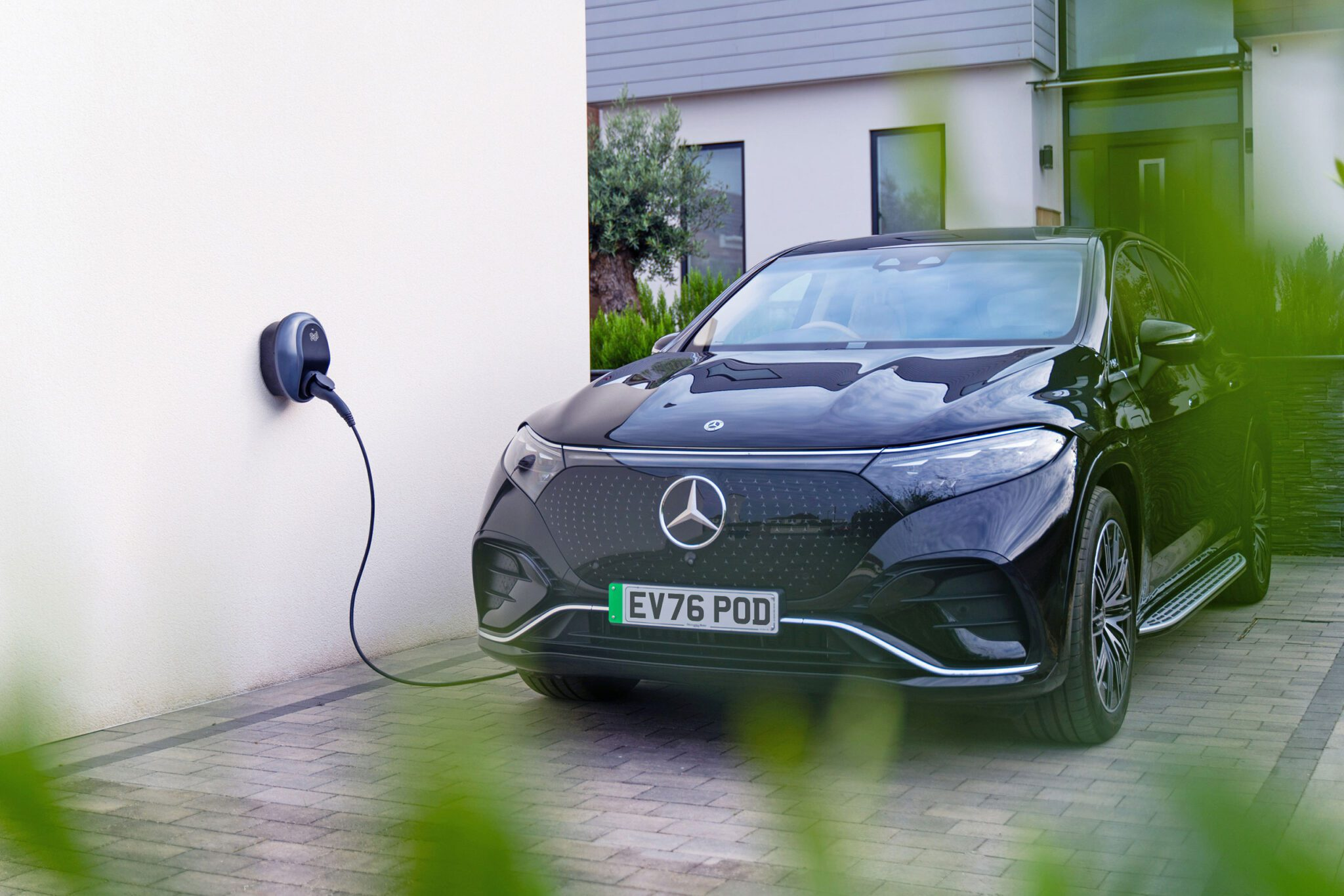 Mercedes-Benz UK names Pod sole home EV charging partner