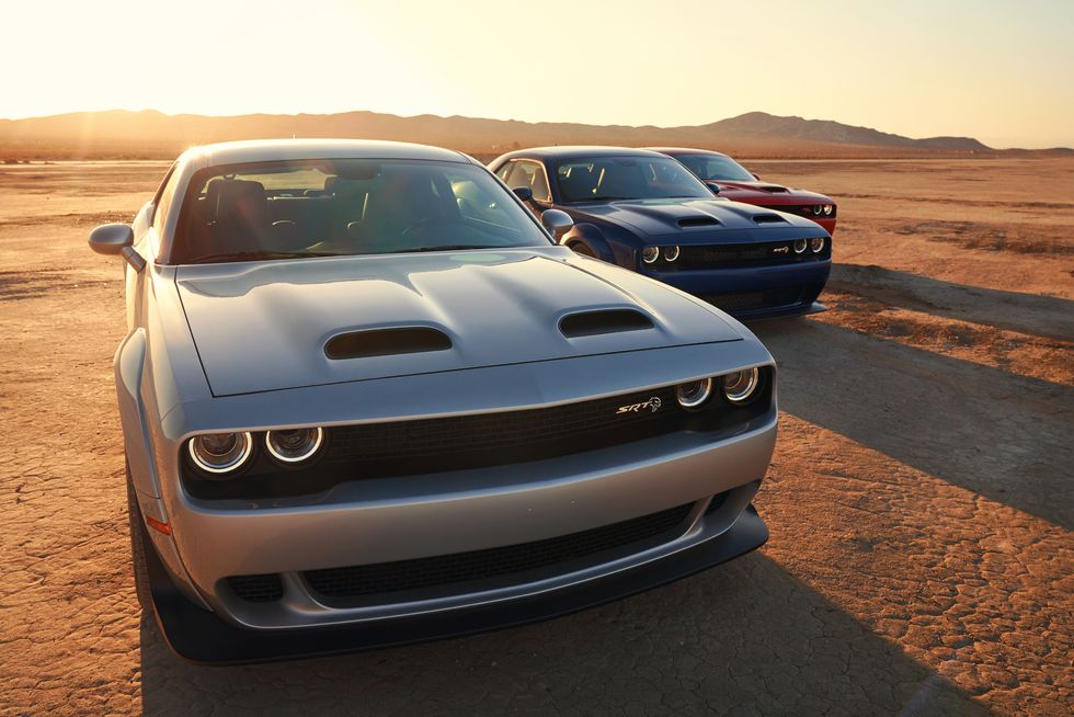 Dodge Quietly Removed the Manual-Transmission Challenger Hellcat Sometime in 2021