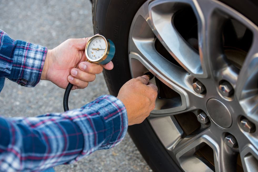 You Absolutely Need a Tire-Pressure Gauge