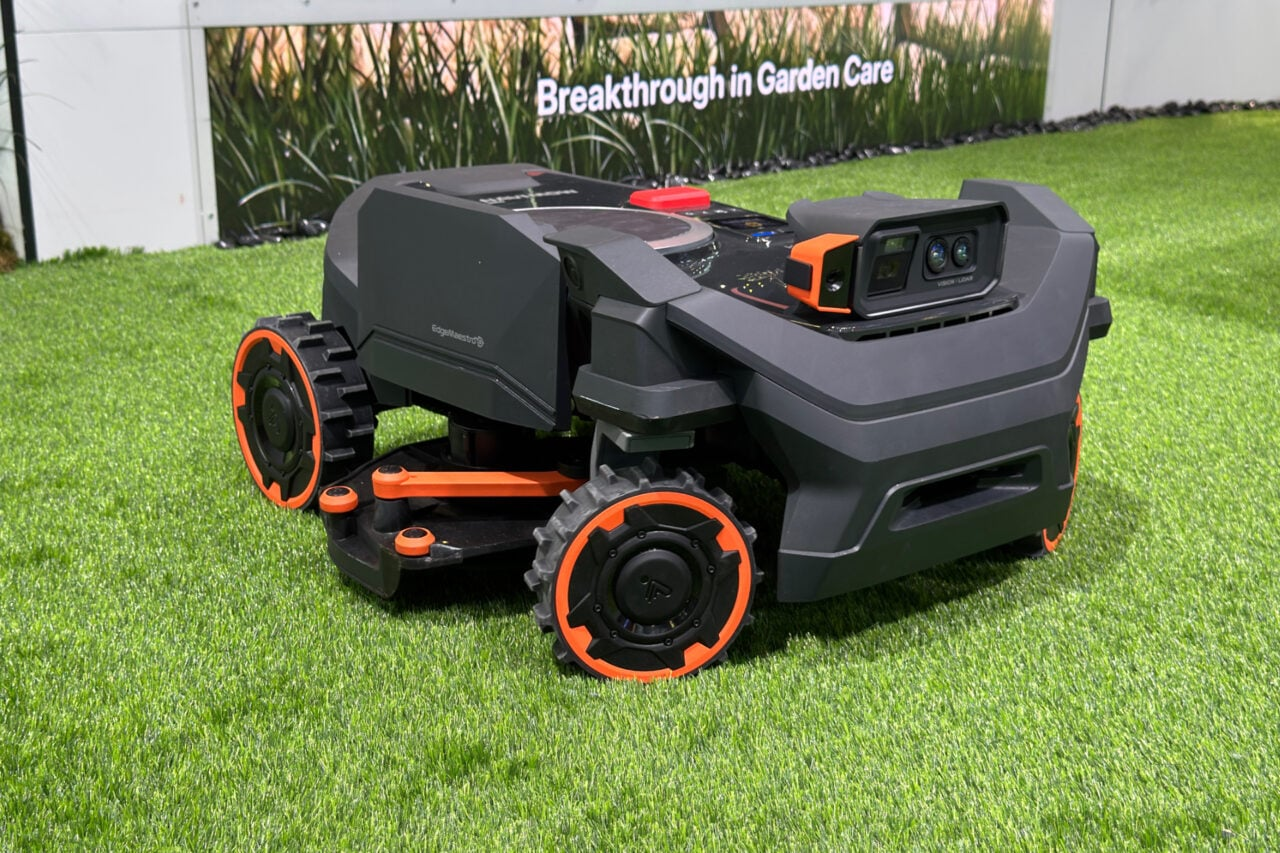 Segway’s Newest Navimow Robomower Has an Edge-Trimming Trapdoor