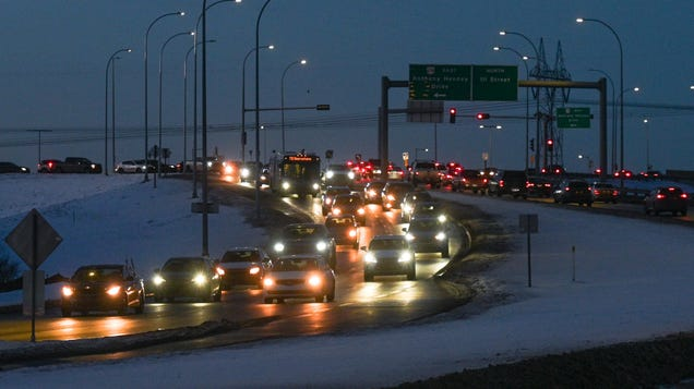 These Are The Unbreakable Rules Of Winter Driving