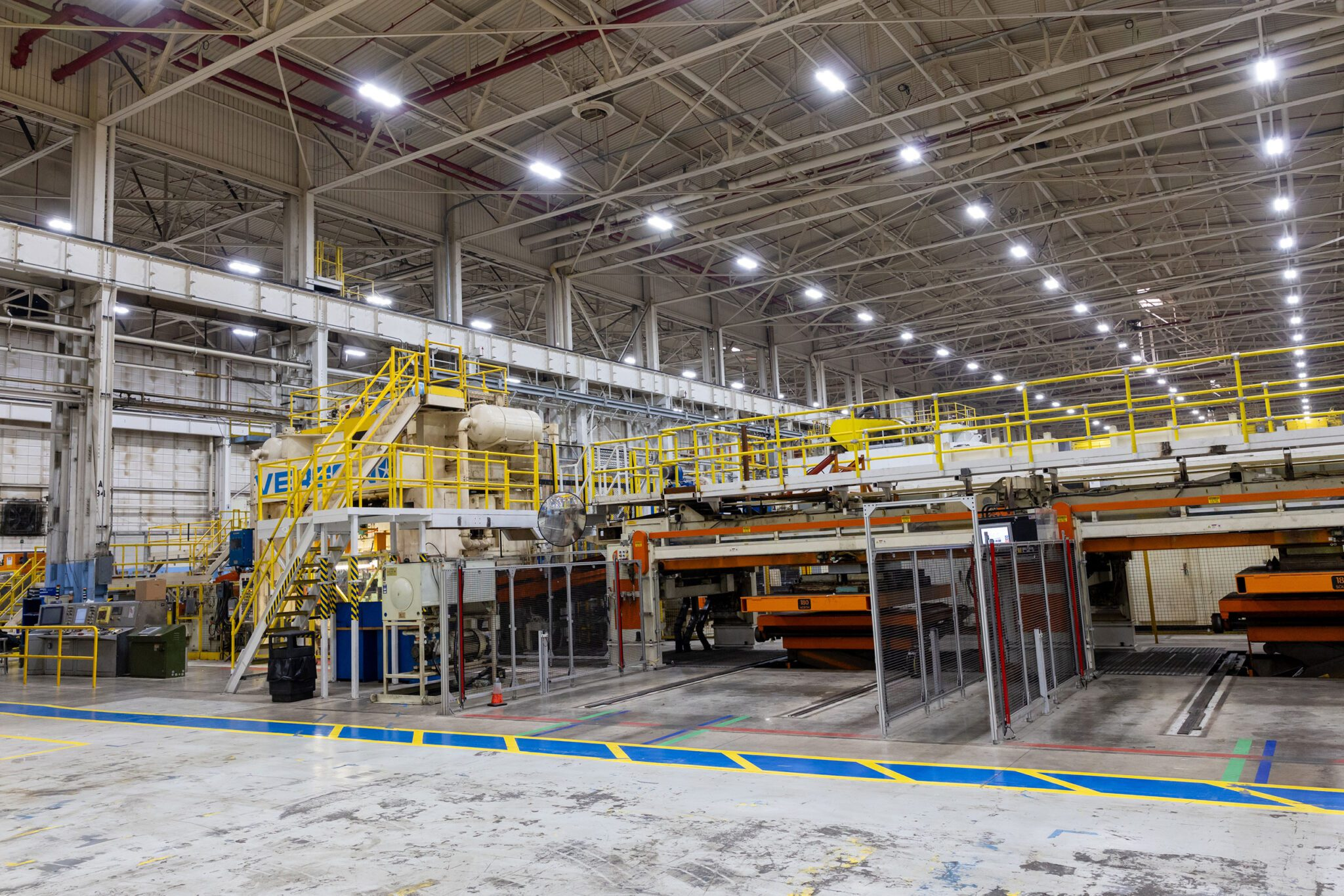 Stellantis boosts Warren stamping with new blanking press