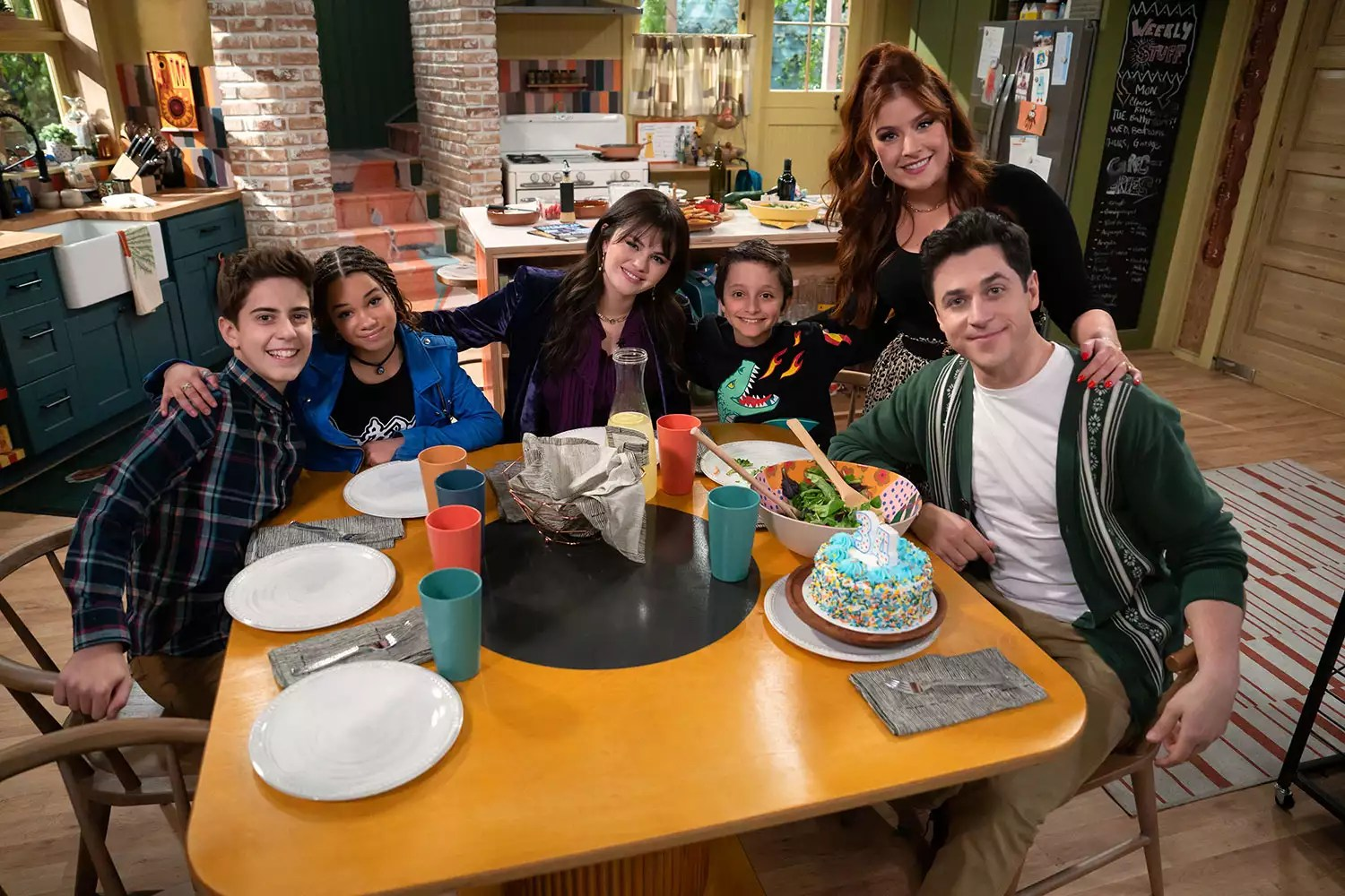 Fans get a first look at Selena Gomez and David Henrie in new sequel Wizards Beyond Waverly Place