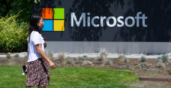 Microsoft’s Return Puts Focus on Workers Who Are Skipping the Office