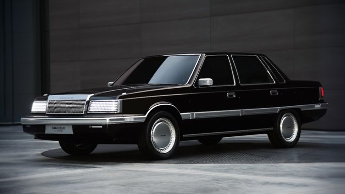 Restomod Treatment Elevates 1980s Hyundai Grandeur to a New Level