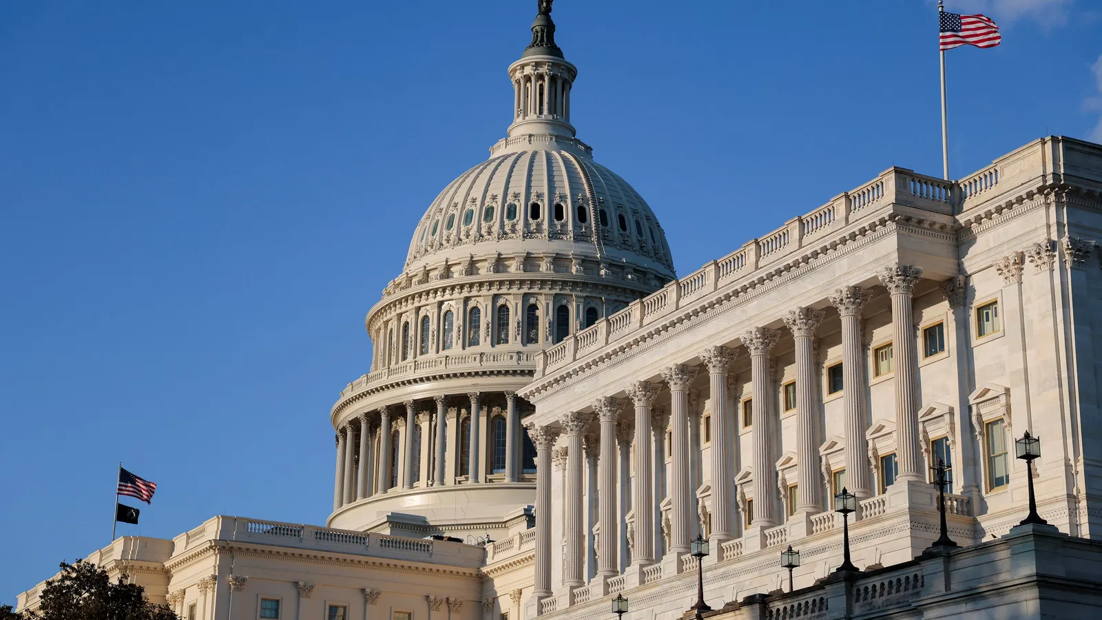 Bipartisan group of senators introduce bill to ban legacy admissions