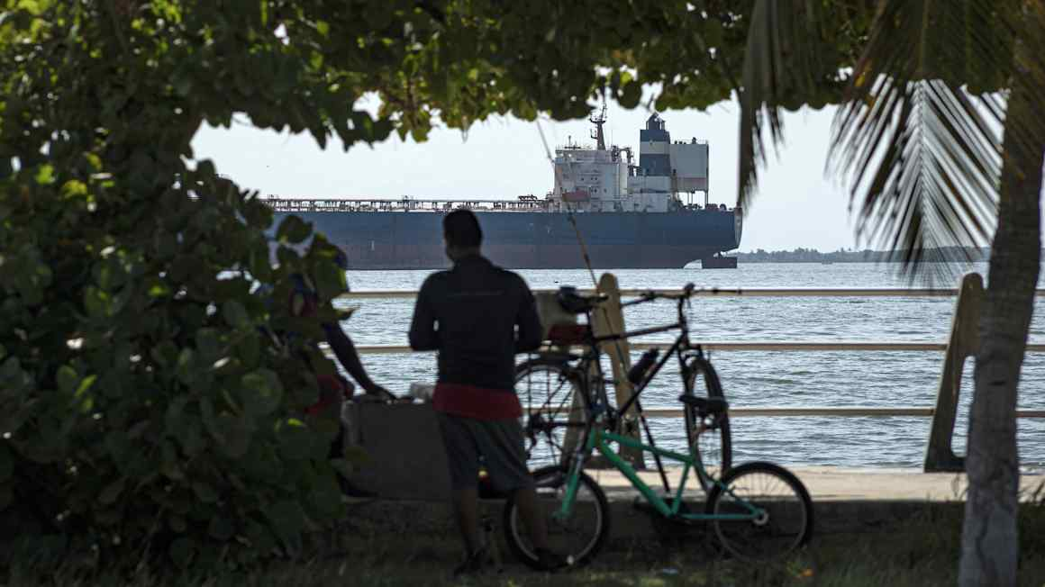 Controversial Venezuelan executive courts investors after Trump oil deal