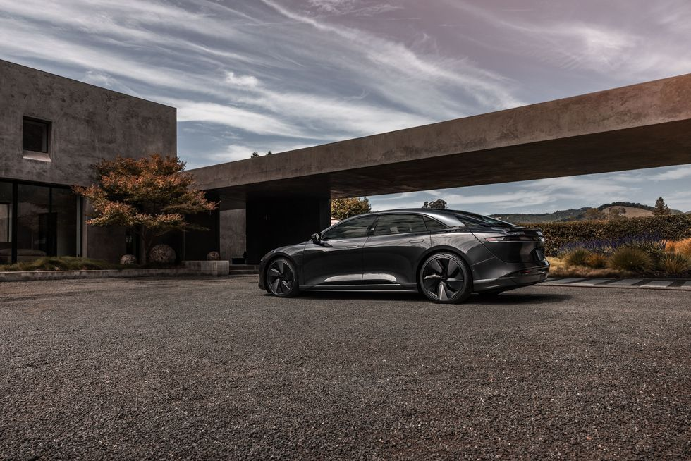 Lucid Air Will Offer a $6000 Black Appearance Package in 2023