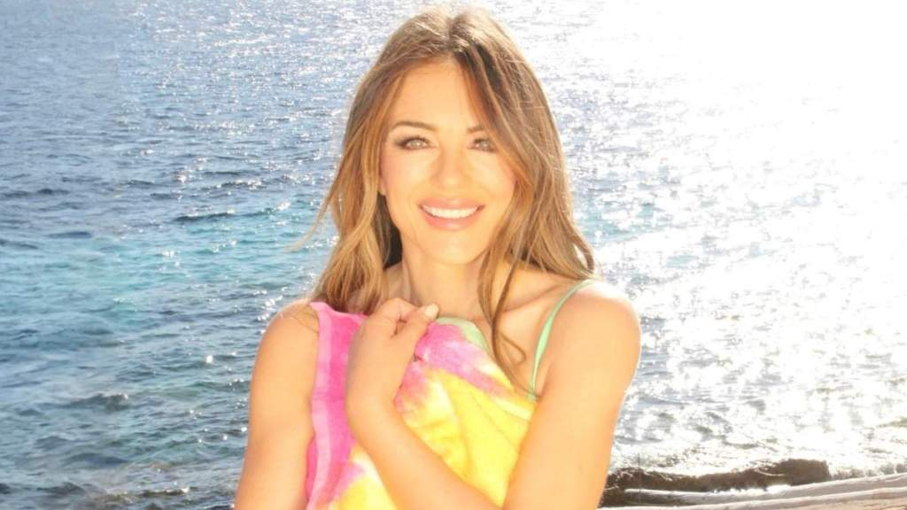 Elizabeth Hurley’s Skimpy Bikini Puts Her Curves Front & Center