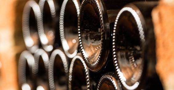 Vinovest Opens Diversified Wine Fund to Advisors