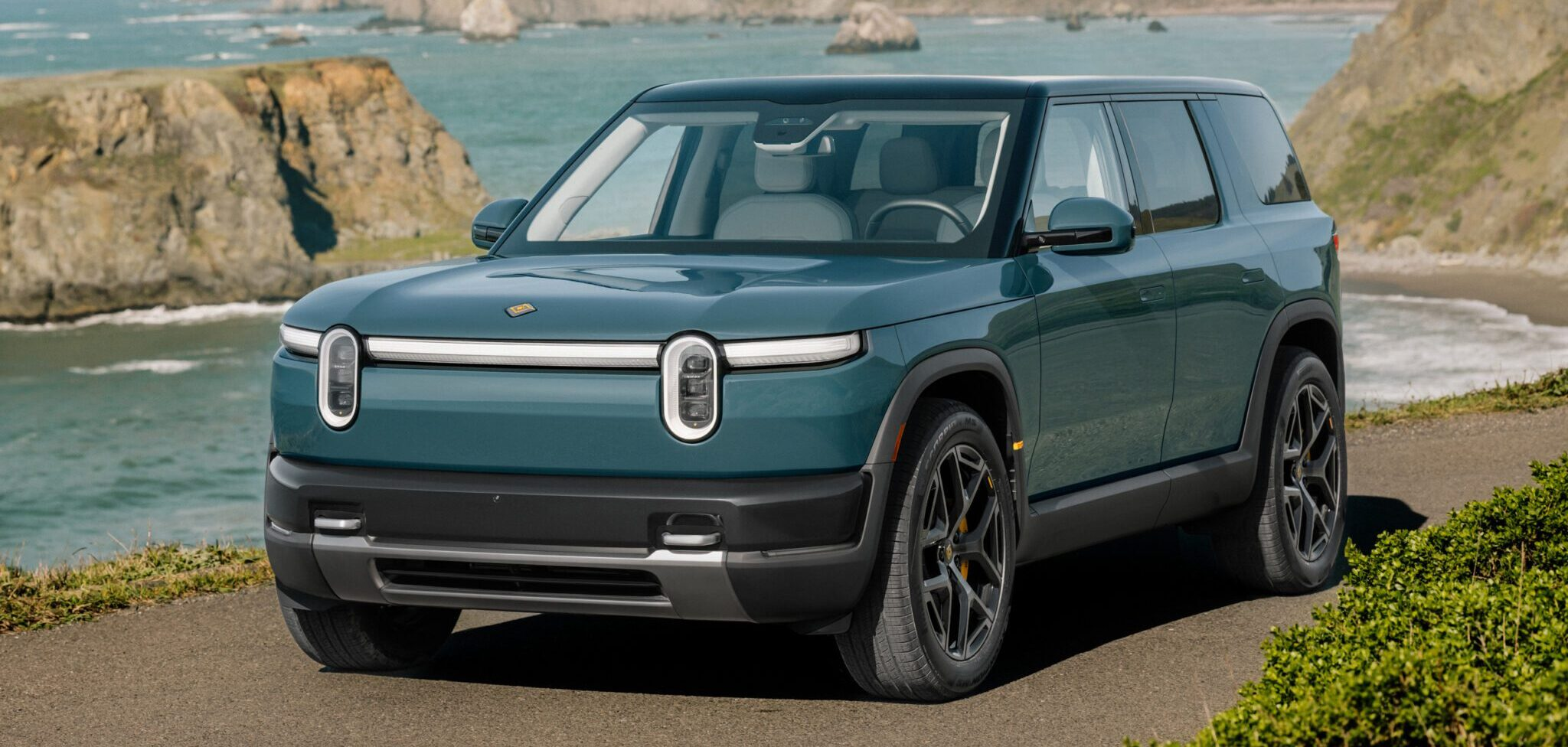 Rivian raises 2026 outlook on strong R2 expectations