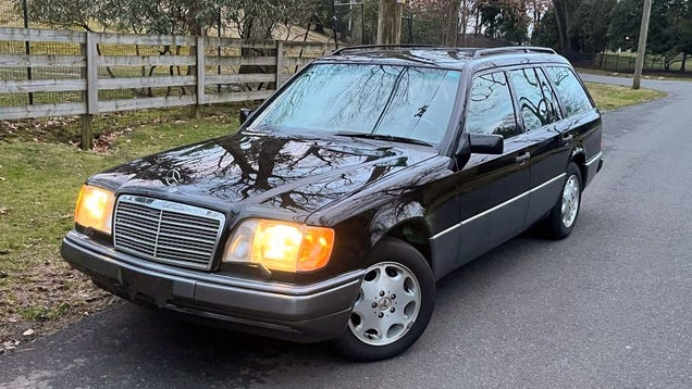 At $9,999, Is This 1995 Mercedes E320 A Shrewd Investment?