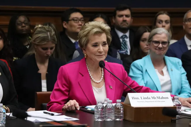 Education Department proposal would make it easier to end grants