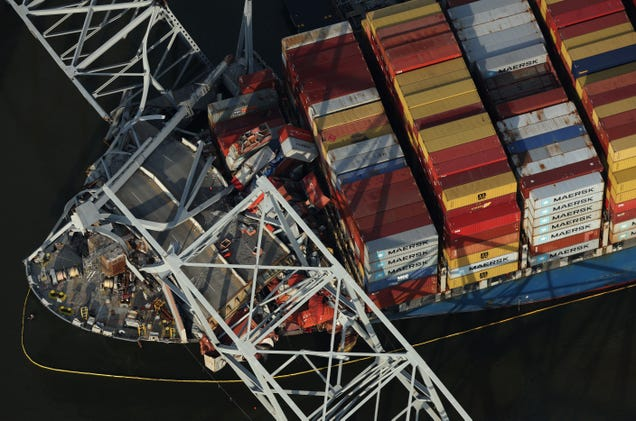 Here's How Shipping Containers Shaped The Modern World
